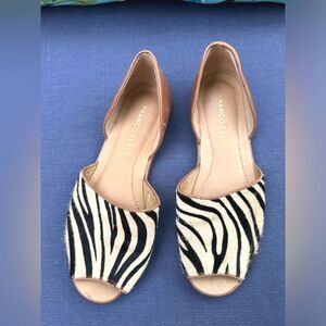 Franco Sarto Women's 5 Fisherman Sandal Zebra Print Peep Toe Flats Stylish chic